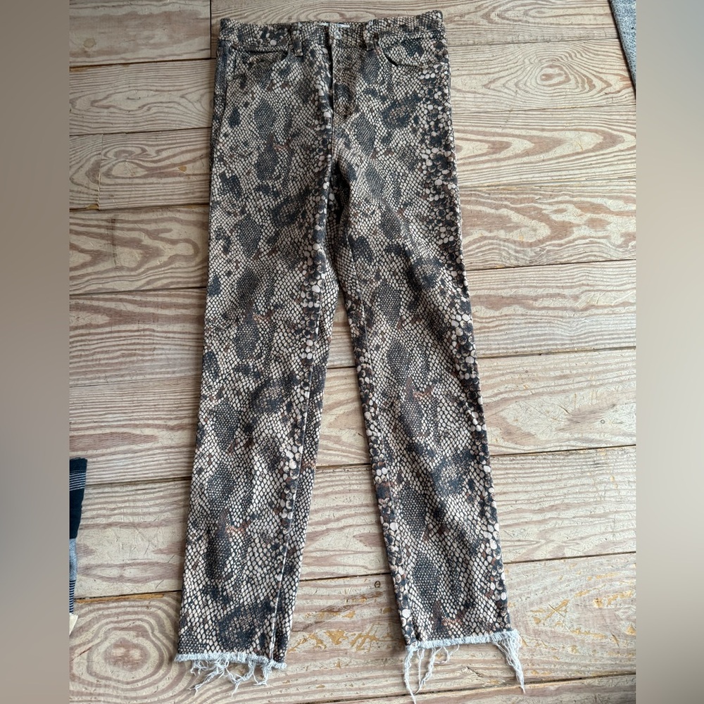 We the free Snake Print Women Jeans size 30